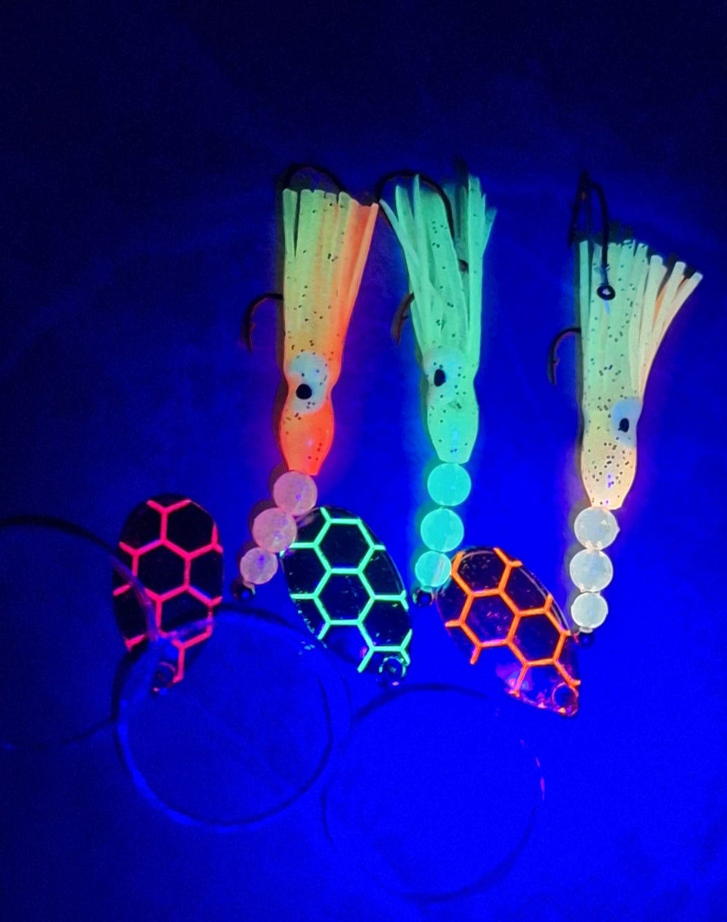 UV glow honeycomb